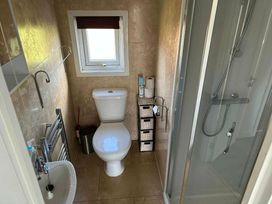 Hafan y Mor Haven - Holiday Accommodation 16860 - North Wales - 1186125 - thumbnail photo 6