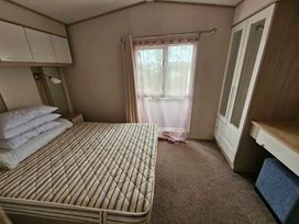 Lyons Robin Hood - Holiday Accommodation 16862 - North Wales - 1186126 - thumbnail photo 5