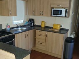 Lyons Robin Hood - Holiday Accommodation 16863 - North Wales - 1186127 - thumbnail photo 5