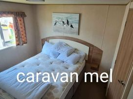 Lido Beach Holiday Park - Holiday Accommodation 16864 - North Wales - 1186128 - thumbnail photo 2