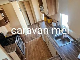 Lido Beach Holiday Park - Holiday Accommodation 16864 - North Wales - 1186128 - thumbnail photo 4