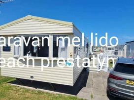 Lido Beach Holiday Park - Holiday Accommodation 16864 - North Wales - 1186128 - thumbnail photo 9