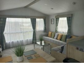 Port Haverigg Holiday Village - Holiday Accommodation 16880 - Lake District - 1186132 - thumbnail photo 3
