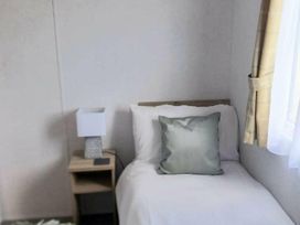 Port Haverigg Holiday Village - Holiday Accommodation 16880 - Lake District - 1186132 - thumbnail photo 5