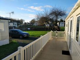 Port Haverigg Holiday Village - Holiday Accommodation 16881 - Lake District - 1186134 - thumbnail photo 11