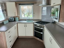 Port Haverigg Holiday Village - Holiday Accommodation 16889 - Lake District - 1186135 - thumbnail photo 9