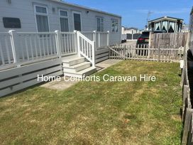 Golden Gate Holiday Centre - Holiday Accommodation 1692 - North Wales - 1186141 - thumbnail photo 13