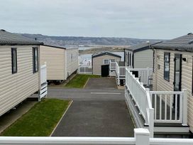 Chesil Beach Holiday Park - Holiday Accommodation 16933 - Dorset - 1186144 - thumbnail photo 13