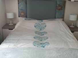 Whitehouse Leisure Park - Holiday Accommodation 16940 - North Wales - 1186147 - thumbnail photo 3
