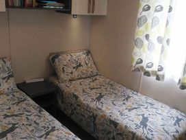 Hoburne Park - Holiday Accommodation 16945 - Hampshire - 1186151 - thumbnail photo 6