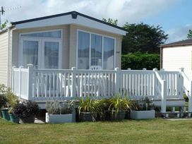 Hoburne Park - Holiday Accommodation 16945 - Hampshire - 1186151 - thumbnail photo 10
