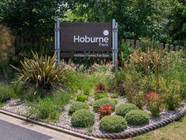 Hoburne Park - Holiday Accommodation 16945 - Hampshire - 1186151 - thumbnail photo 11