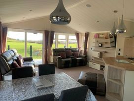 Hafan y Mor Haven - Holiday Accommodation 16955 - North Wales - 1186153 - thumbnail photo 2