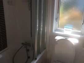 Hafan y Mor Haven - Holiday Accommodation 16955 - North Wales - 1186153 - thumbnail photo 13