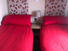 Lido Beach Holiday Park - Holiday Accommodation 16964 - North Wales - 1186164 - thumbnail photo 14