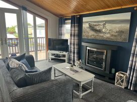 Port Haverigg Holiday Village - Holiday Accommodation 16965 - Lake District - 1186165 - thumbnail photo 6