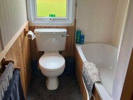 Port Haverigg Holiday Village - Holiday Accommodation 16965 - Lake District - 1186165 - thumbnail photo 18