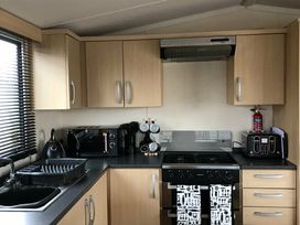 Regent Bay Holiday Park - Holiday Accommodation 16967 - Lake District - 1186166 - thumbnail photo 8