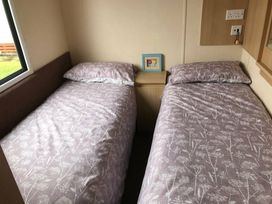 Regent Bay Holiday Park - Holiday Accommodation 16967 - Lake District - 1186166 - thumbnail photo 12