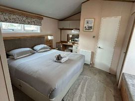 Hoburne Naish - Holiday Accommodation 16997 - Hampshire - 1186176 - thumbnail photo 7