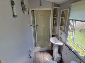 Unity Holiday Resort - Holiday Accommodation 16998 - Somerset & Wiltshire - 1186177 - thumbnail photo 5
