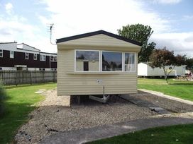 Butlins Minehead - Holiday Accommodation 1700 - Devon - 1186179 - thumbnail photo 8