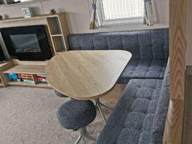 Hafan y Mor Haven - Holiday Accommodation 17017 - North Wales - 1186183 - thumbnail photo 2