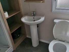 Hafan y Mor Haven - Holiday Accommodation 17017 - North Wales - 1186183 - thumbnail photo 3