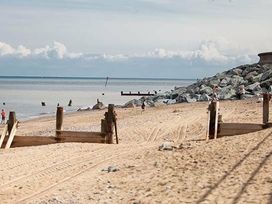Withernsea Sands - Holiday Accommodation 17032 - North Yorkshire (incl. Whitby) - 1186188 - thumbnail photo 13