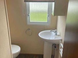 The Grange, Ingoldmells - Holiday Accommodation 17033 - Lincolnshire - 1186189 - thumbnail photo 16