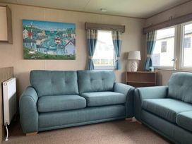 Devon Cliffs Holiday Park - Holiday Accommodation 17039 - Devon - 1186191 - thumbnail photo 3