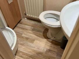 Waterside Leisure Park - Holiday Accommodation 17057 - Lincolnshire - 1186194 - thumbnail photo 15