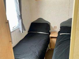 Happy Days Holiday Homes - Holiday Accommodation 17061 - Lincolnshire - 1186195 - thumbnail photo 6