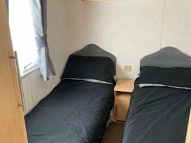 Happy Days Holiday Homes - Holiday Accommodation 17061 - Lincolnshire - 1186195 - thumbnail photo 7