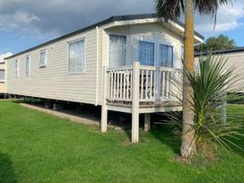 Combe Haven Holiday Park - Holiday Accommodation 17062 - Kent & Sussex - 1186196 - thumbnail photo 3