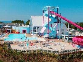 Combe Haven Holiday Park - Holiday Accommodation 17062 - Kent & Sussex - 1186196 - thumbnail photo 16