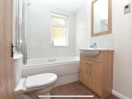 Hoburne Naish - Holiday Accommodation 17064 - Hampshire - 1186197 - thumbnail photo 5