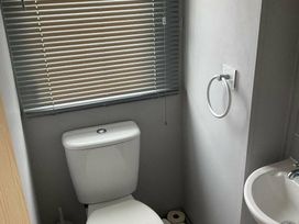 Hopton Holiday Village - Holiday Accommodation 17065 - Suffolk & Essex - 1186198 - thumbnail photo 5