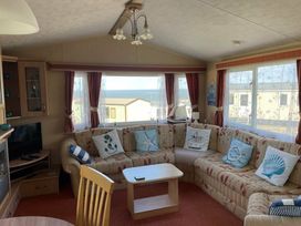 Thornwick Bay Holiday Village - Holiday Accommodation 17077 - North Yorkshire (incl. Whitby) - 1186202 - thumbnail photo 3