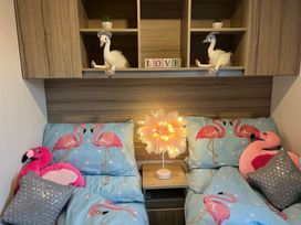 Flamingo Land Holiday Park - Holiday Accommodation 17081 - North Yorkshire (incl. Whitby) - 1186205 - thumbnail photo 10