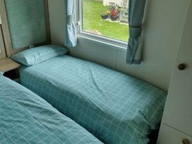 Seal Bay Resort - Holiday Accommodation 17093 - Hampshire - 1186206 - thumbnail photo 7
