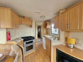 Abbeyford Holiday Park - Holiday Accommodation 17094 - North Wales - 1186207 - thumbnail photo 2