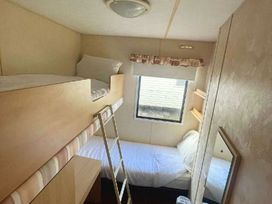 Abbeyford Holiday Park - Holiday Accommodation 17094 - North Wales - 1186207 - thumbnail photo 8