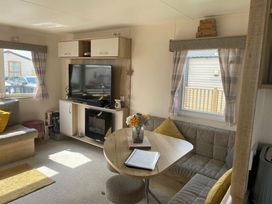 7 Lakes Country Park - Holiday Accommodation 17097 - Lincolnshire - 1186210 - thumbnail photo 6
