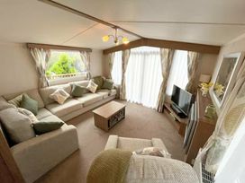Aberdunant Hall Holiday Park - Holiday Accommodation 17100 - North Wales - 1186211 - thumbnail photo 8