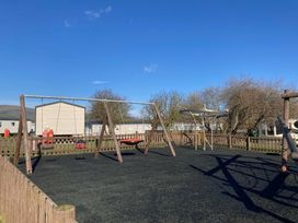 Port Haverigg Holiday Village - Holiday Accommodation 17113 - Lake District - 1186214 - thumbnail photo 17