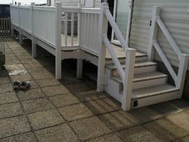 Freshwater Beach Holiday Park - Holiday Accommodation 17116 - Dorset - 1186216 - thumbnail photo 9