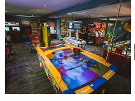Golden Gate Holiday Centre - Holiday Accommodation 17123 - North Wales - 1186217 - thumbnail photo 8