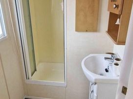 Summerlands Caravan Park - Holiday Accommodation 17138 - Lincolnshire - 1186221 - thumbnail photo 8