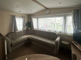 Seal Bay Resort - Holiday Accommodation 17140 - Hampshire - 1186223 - thumbnail photo 3